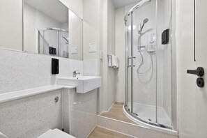 Suite | Bathroom - Sanctuary Hotel (Aberdeen)