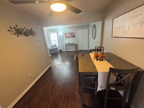 Interior - Apartment near Hobby Airport (Houston)