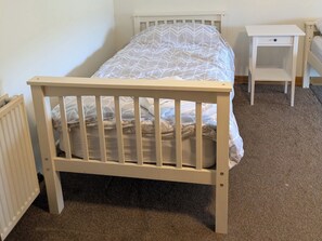 2 bedrooms, individually decorated, individually furnished, free WiFi