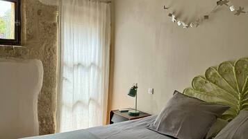3 chambres, fer et planche Ă repasser, Wi-Fi, draps fournis