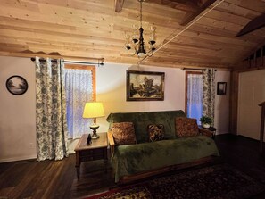 Interior - House on the Lake (Rapid River)