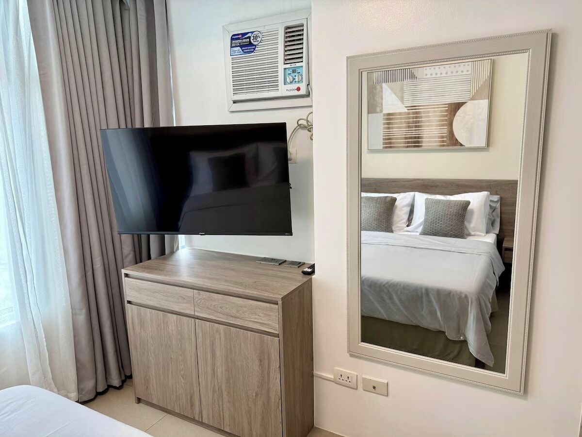 1 dormitorio, escritorio, tabla de planchar con plancha y wifi gratis
