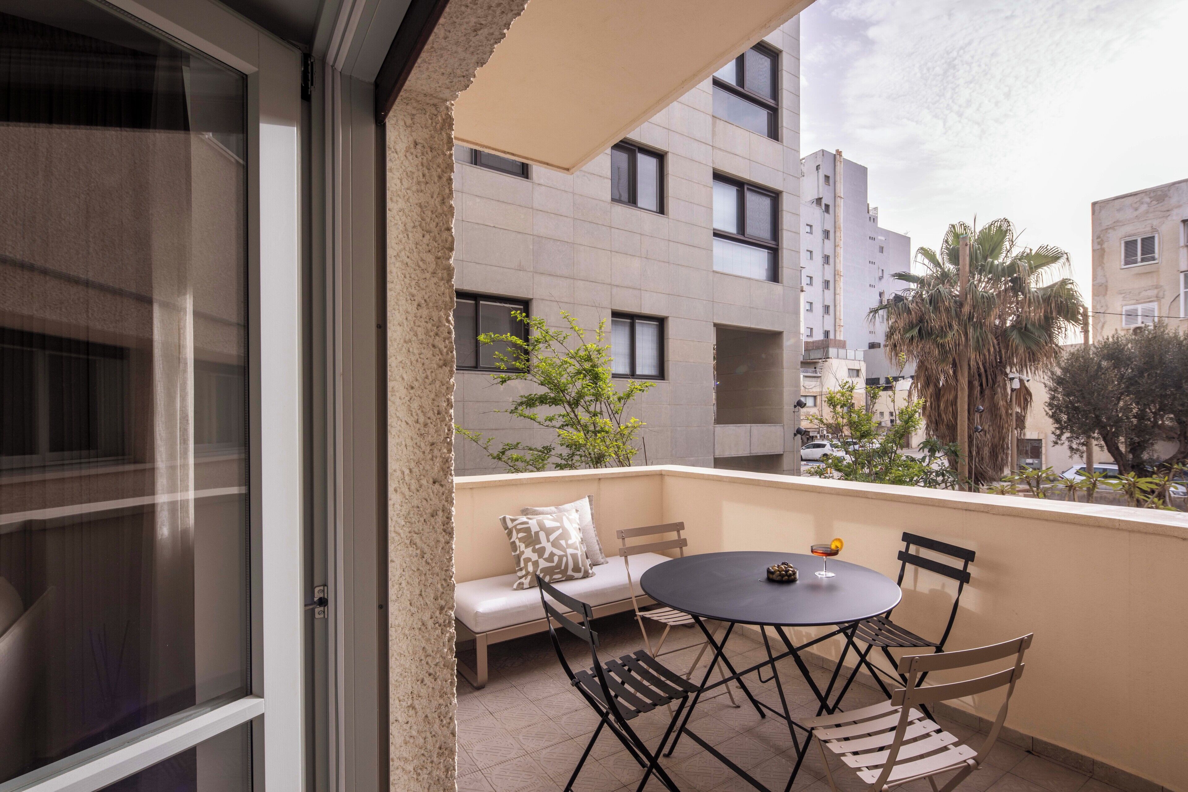 The Architect - 3 Bedrooms with Balcony | Terrasse/Patio