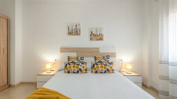 1 bedroom, iron/ironing board, WiFi, bed sheets