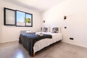 2 Schlafzimmer, Bügeleisen/Bügelbrett, kostenloses WLAN, Bettwäsche