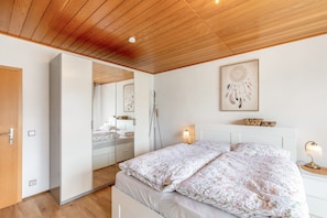 2 Schlafzimmer, WLAN, Bettwäsche