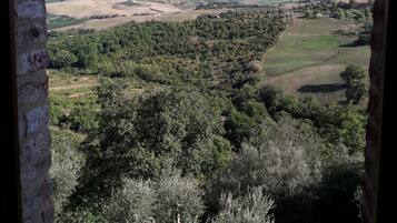 Interni