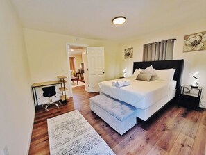 3 Schlafzimmer, Bügeleisen/Bügelbrett, WLAN, Bettwäsche