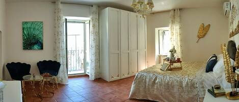 2 Schlafzimmer, Reisekinderbett, kostenloses WLAN, Bettwäsche