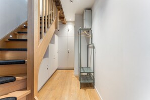 Interior - Amazing loft in historical house The Lake Suites (Brugge)