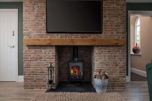 Interior - Spacious Family Getaway Hot Tub, Sauna & Garden (Conwy Principal Area)