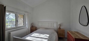 Room - Beautiful 1-bedroom apartment in Francs perfect for a relaxing stay (Francs)