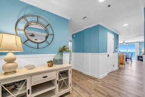 Interior - Splash 1003w (Panama City Beach)