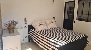 1 Schlafzimmer, Zimmersafe, kostenloses WLAN, Bettwäsche