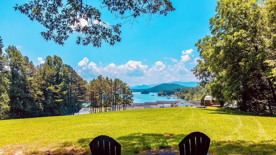 Deerfield Inn