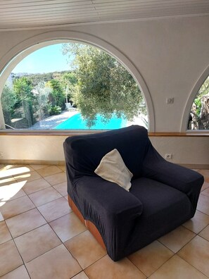 Pool - Haven of peace in a villa with pool (Antibes)