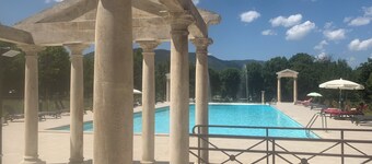 Duplex B on the ground floor, 4 adults in a tourist residence with swimming pool