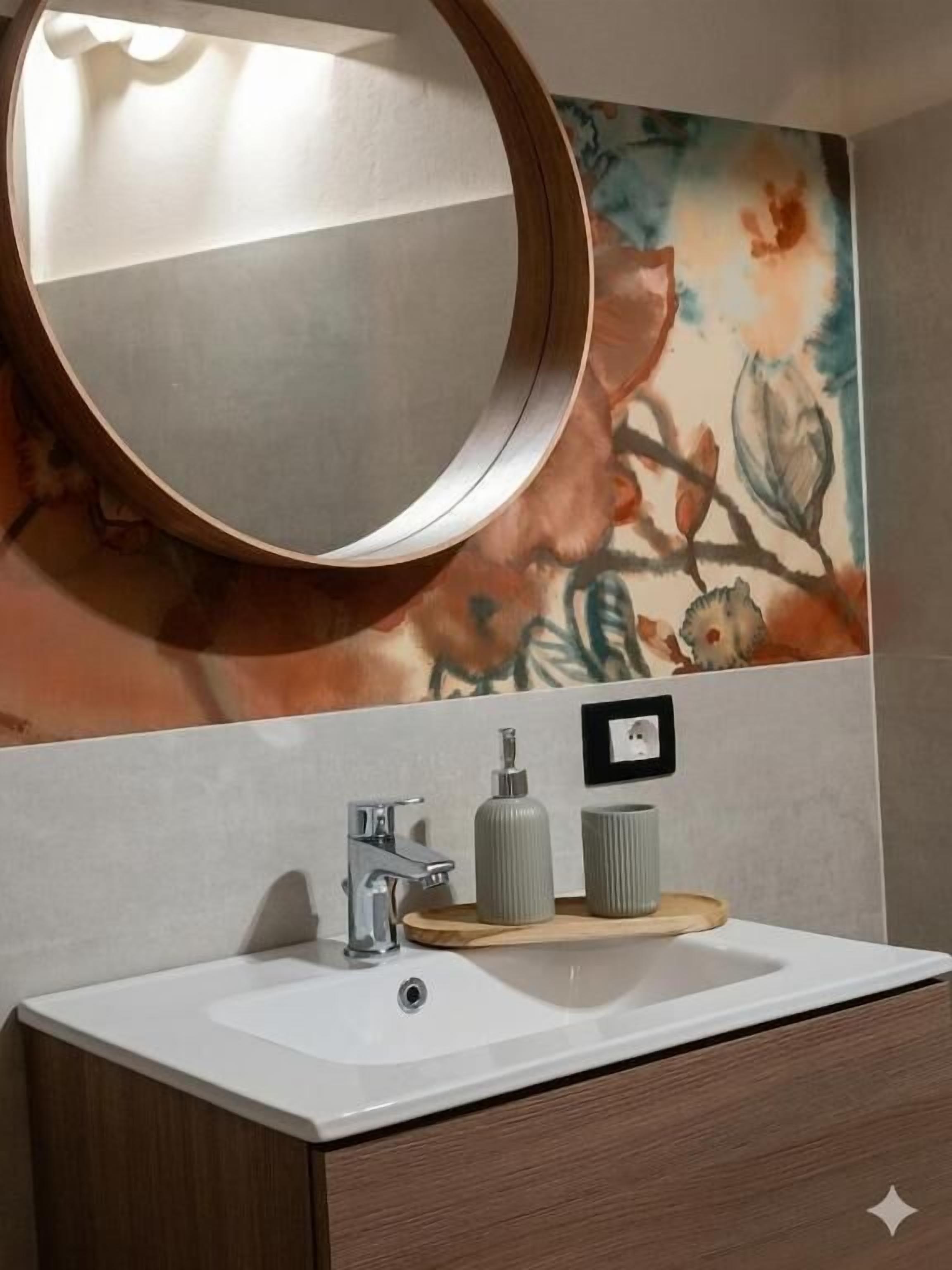 Dusche, kostenlose Toilettenartikel, Haartrockner, Handtücher
