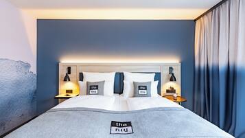Chambre Standard, 1 grand lit (Canal View) | Coffres-forts dans les chambres, chambres insonorisées