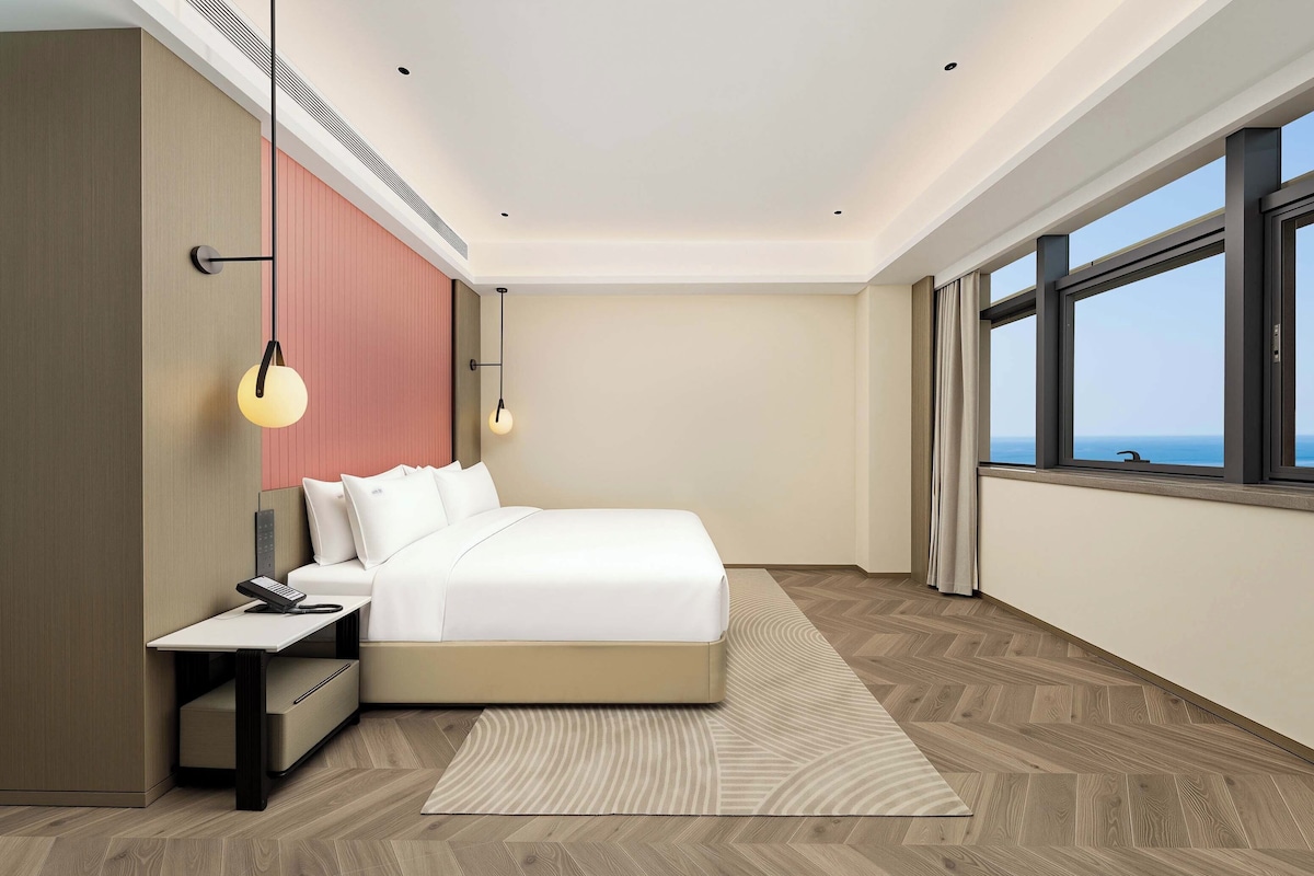 Suite | Gebar bulu kapas, meja, langsir/tirai gelap terus, kalis bunyi 