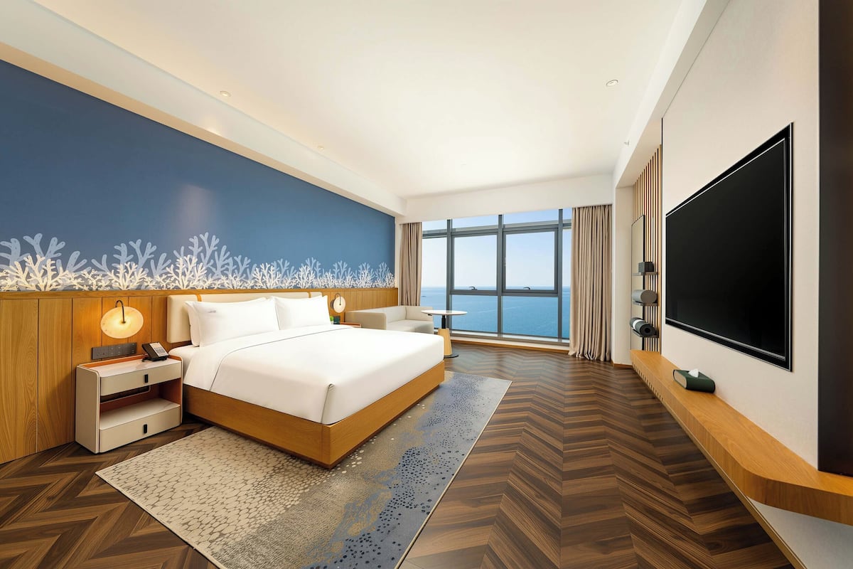 ห้องพรีเมียม | ผ้านวมขนเป็ด, โต๊ะทำงาน, ผ้าม่านกันแสง, ห้องเก็บเสียง