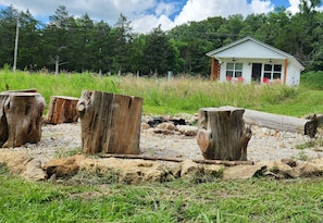 Property grounds - 5 Charles Farms #4 - NEW CABIN - Wineries, Hiking, and Camp Cana (New Offenburg)