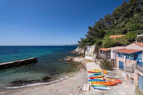 Studio "Porte Rouge 3" with Sea View