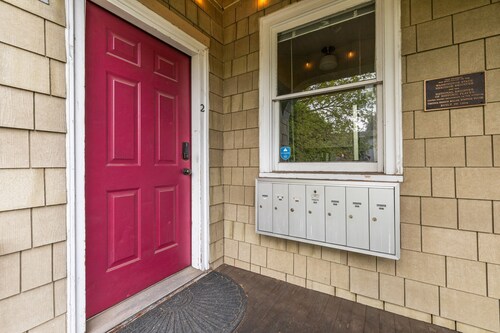 Centrally Located in Brownes Addition