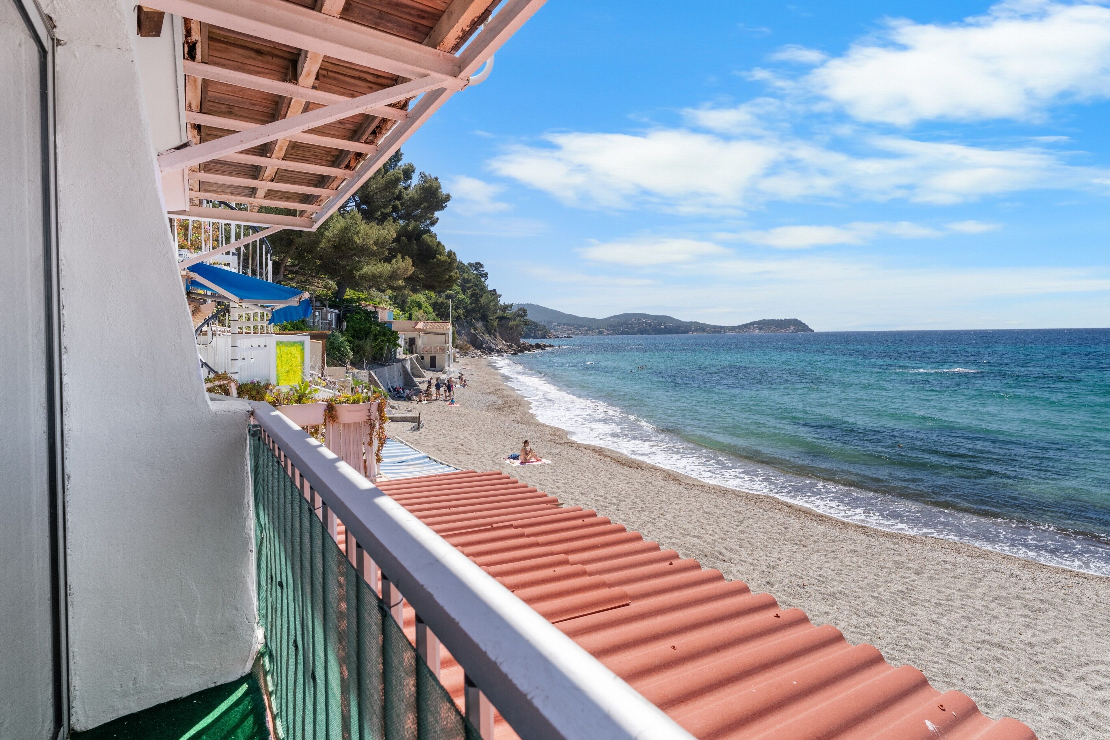 Accommodatie ligt op het strand