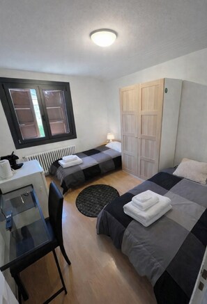 Room - Vrbo Property (Saint-Michel-de-Maurienne)