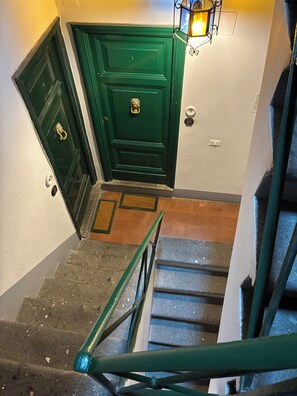 Interior - The Yellow Nest Apartment in Trastevere (Roma)