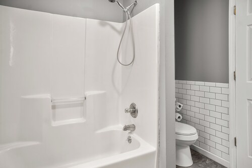 The Swish & Stay l Cozy 2BR I 15m to RRG I Wi-Fi