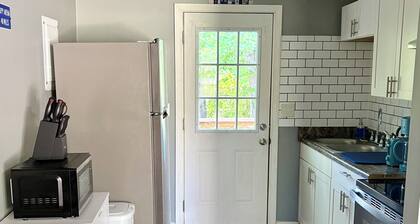 The Swish & Stay l Cozy 2BR I 15m to RRG I Wi-Fi