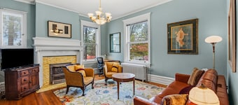 Historic Finch Mansion Condo w/ Balcony