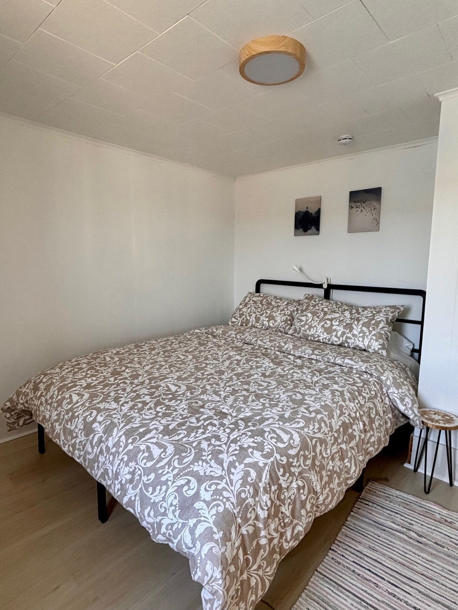 4 bedrooms, WiFi, bed sheets