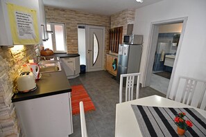 Dining - Apartment V+K – Cozy 2BR near High Tatras, Štrba (Štrba)