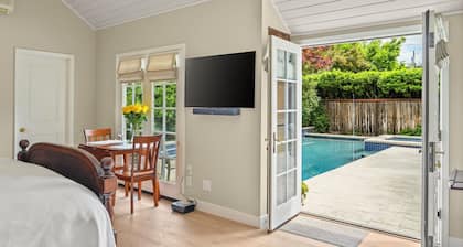 Modern Studio | Pool + Hot Tub, Land Park Area