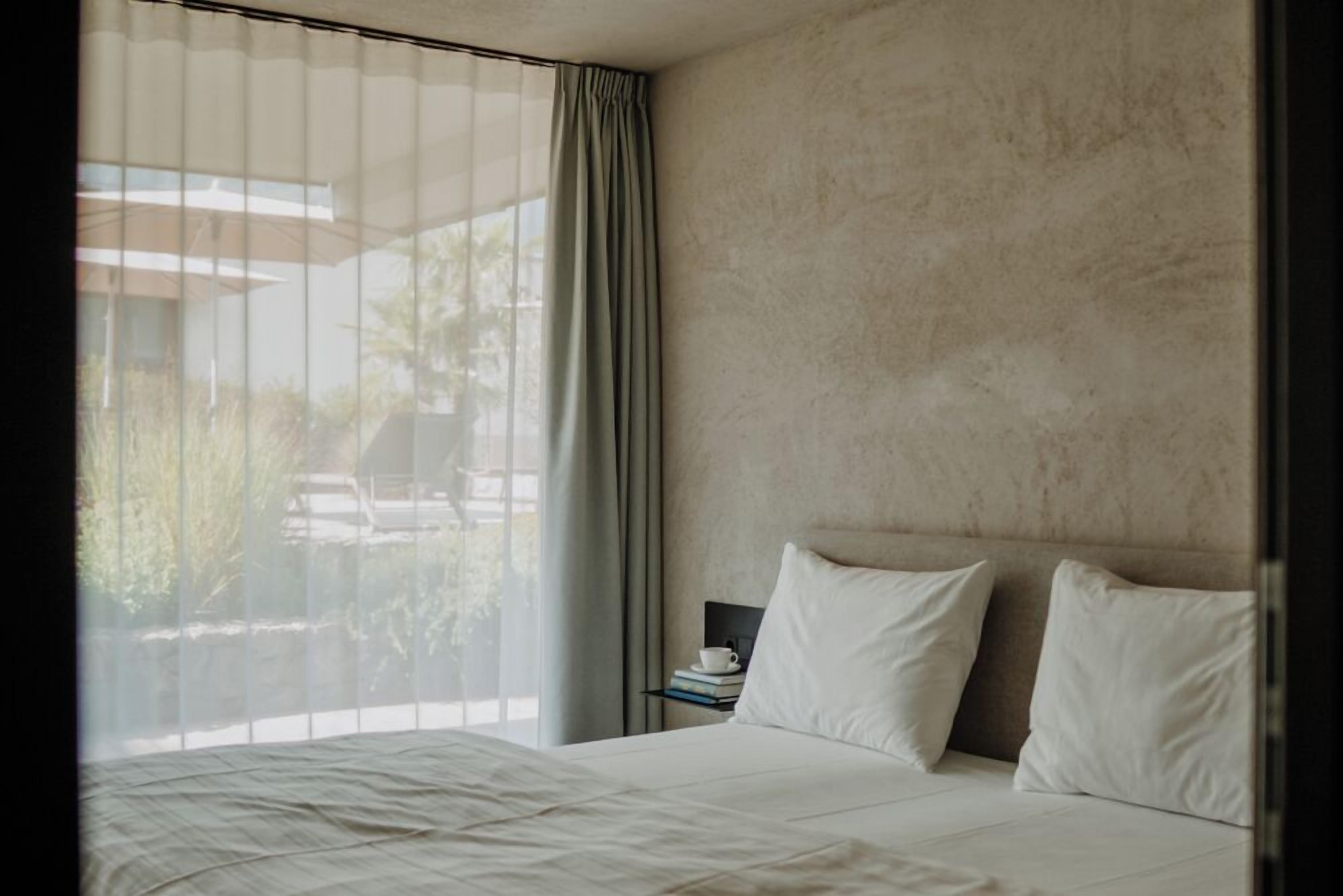 Appartamento Deluxe, 2 camere da letto, balcone, vista montagna | Una cassaforte in camera, insonorizzazione, Wi-Fi gratuito, lenzuola