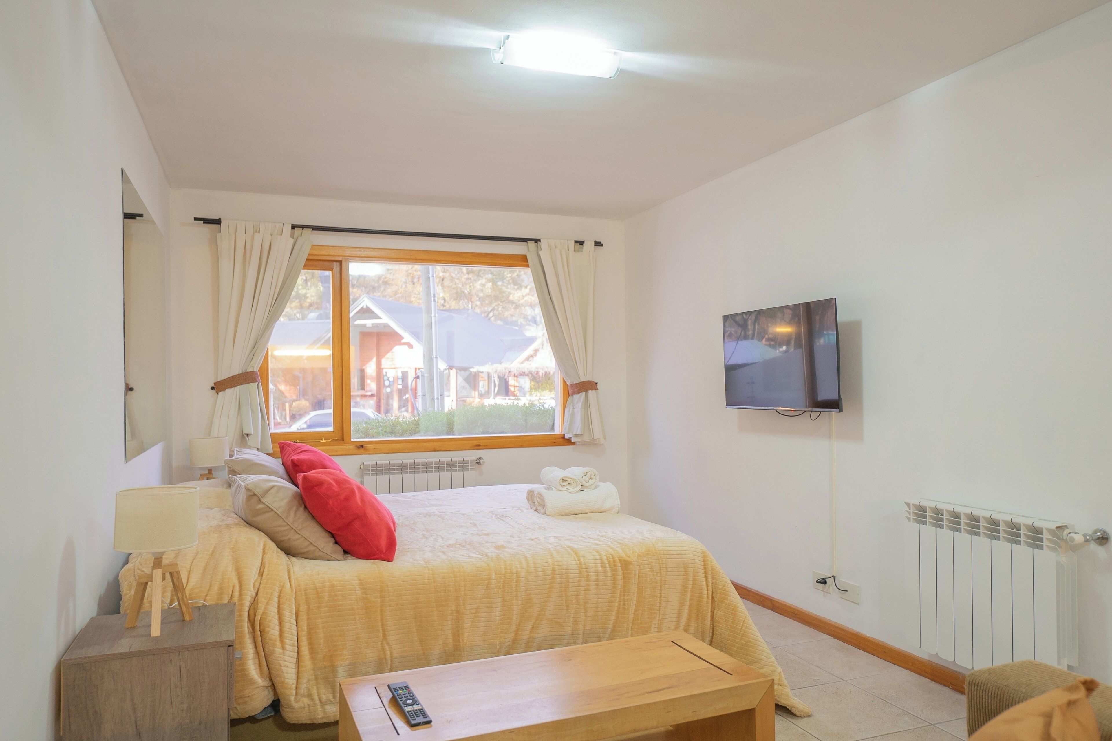 1 bedroom, free WiFi, bed sheets