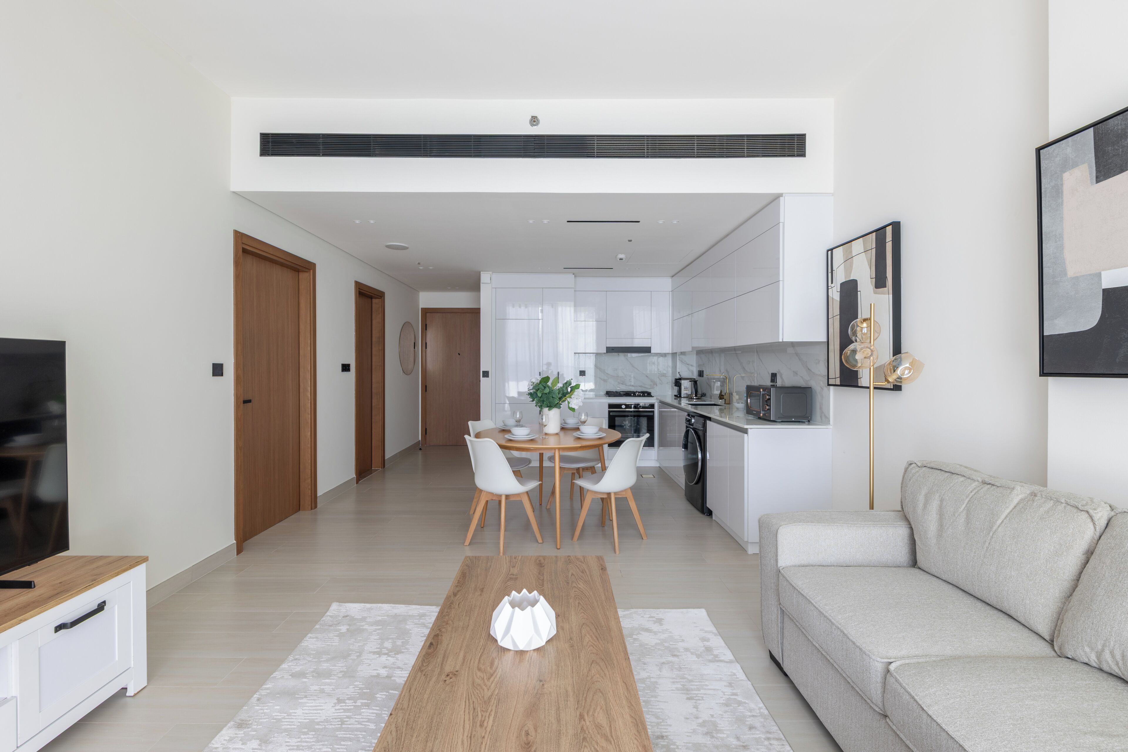Apartamento, balcón, vistas a la ciudad | Zona de estar