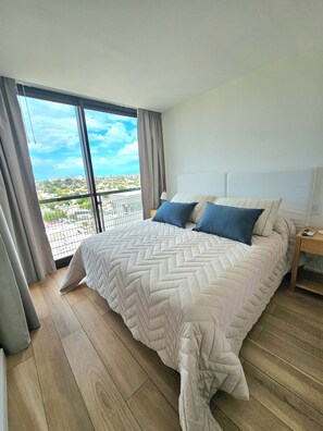 1 bedroom, Internet, bed sheets - Urban 1303 | 2 rooms with garage (Mar del Plata)