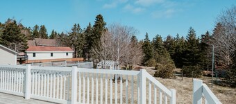 Cherry Lane Cottage | 3 Bed 1.5 Bath