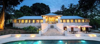 Canboulay - Luxury 5BR Villa in Mt. Irvine
