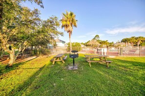 Cabin, Multiple Beds (The Rookery 3602) | Outdoor dining