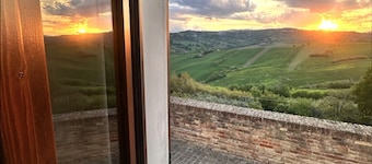The View House -Sant'Andrea di Suasa