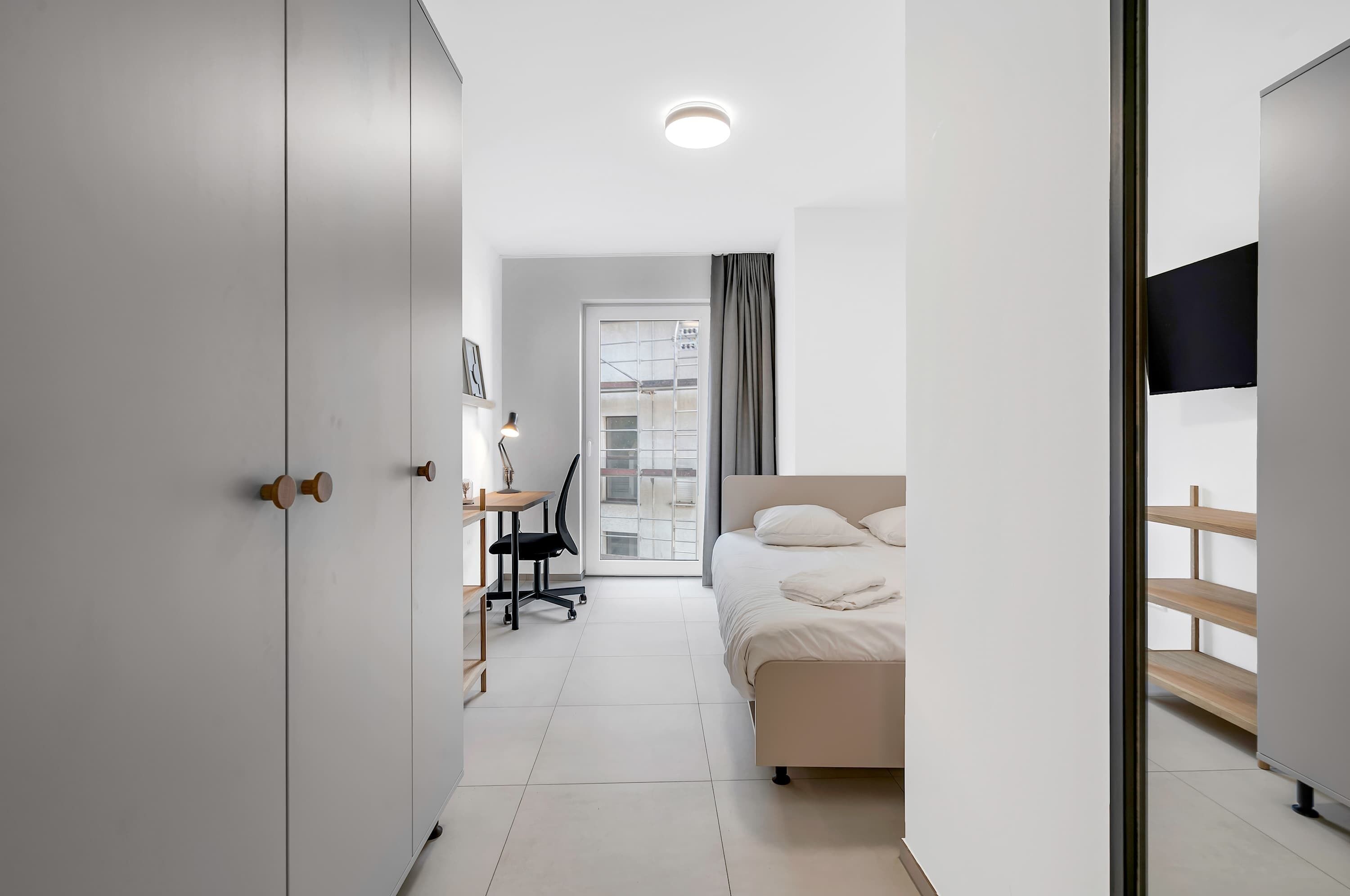 Modern Ensuite Dormitory Room Near Kirchberg - Luxemburg