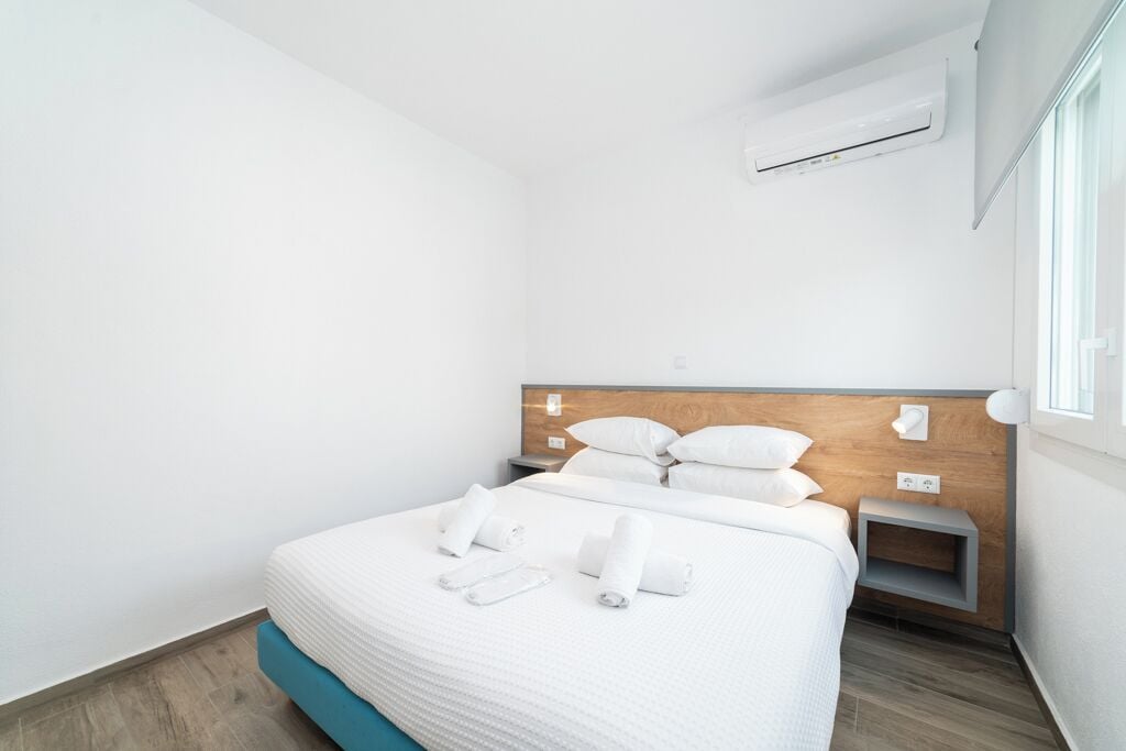 Two Bedroom Apartment | Upper Floor