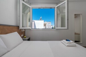 Two Bedroom Apartment | Upper Floor | 免费 WiFi