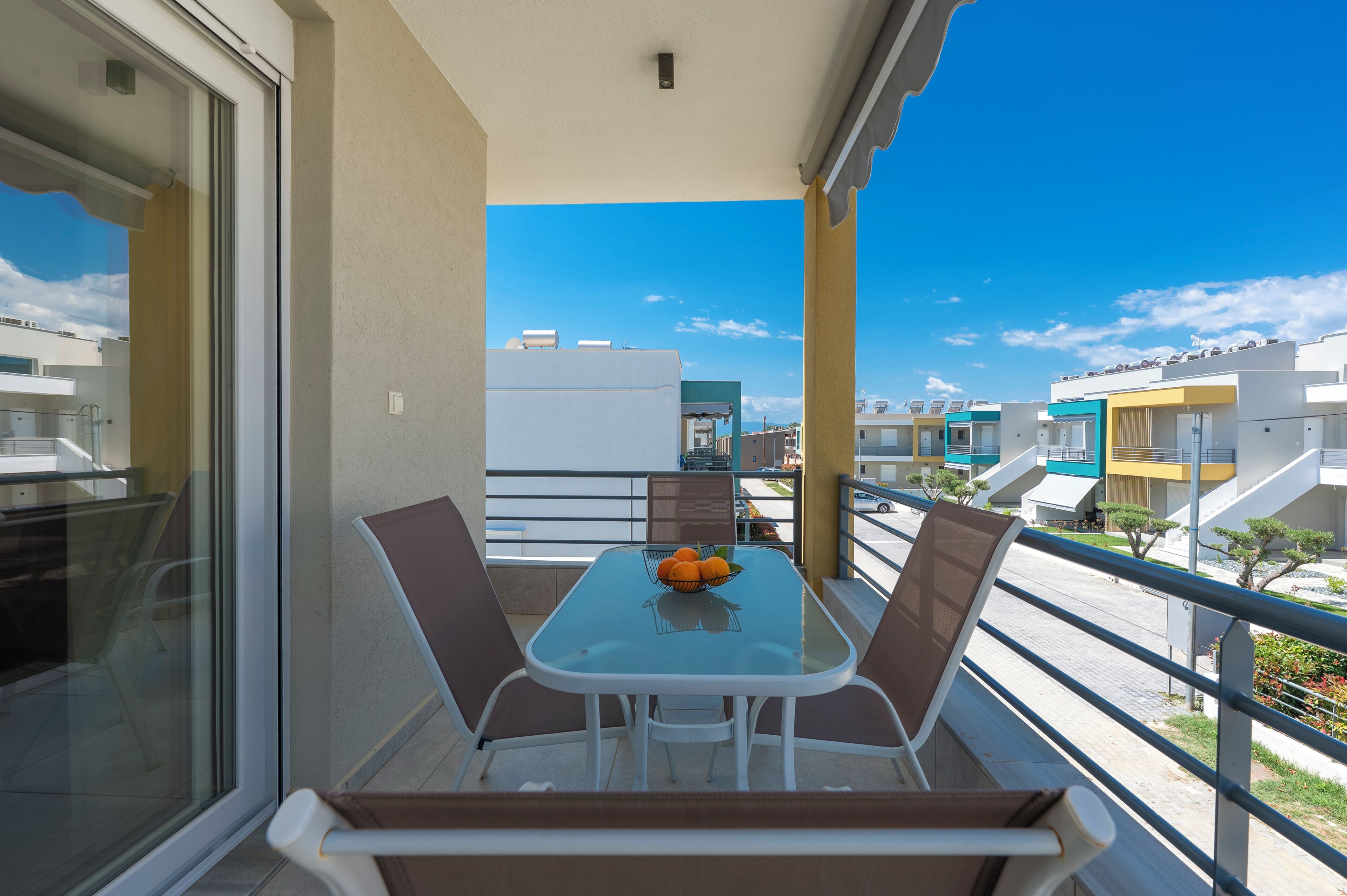 One Bedroom Apartment | Upper Floor | Balkon