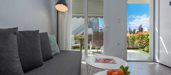 SLV Danai 7 Apartments